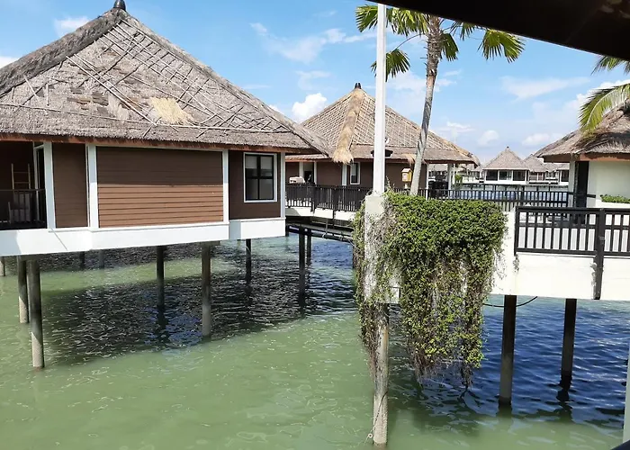 St8 Sepang Golden Palmtree Family Villa 2 Bedroom