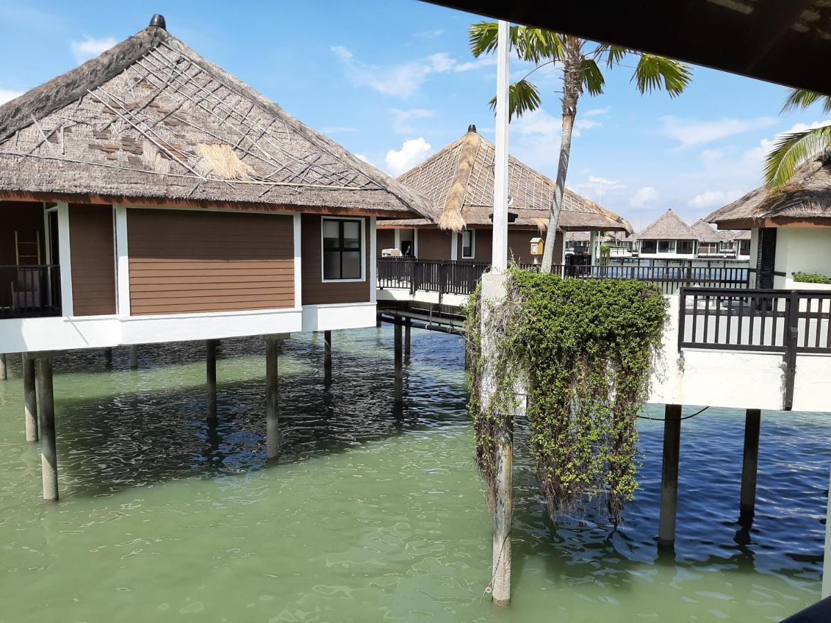 Holiday home St8 Sepang Golden Palmtree Family 2 Bedroom Sungai Pelek